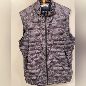 Peter Millar Camouflage Hyperlight Puffer Vest